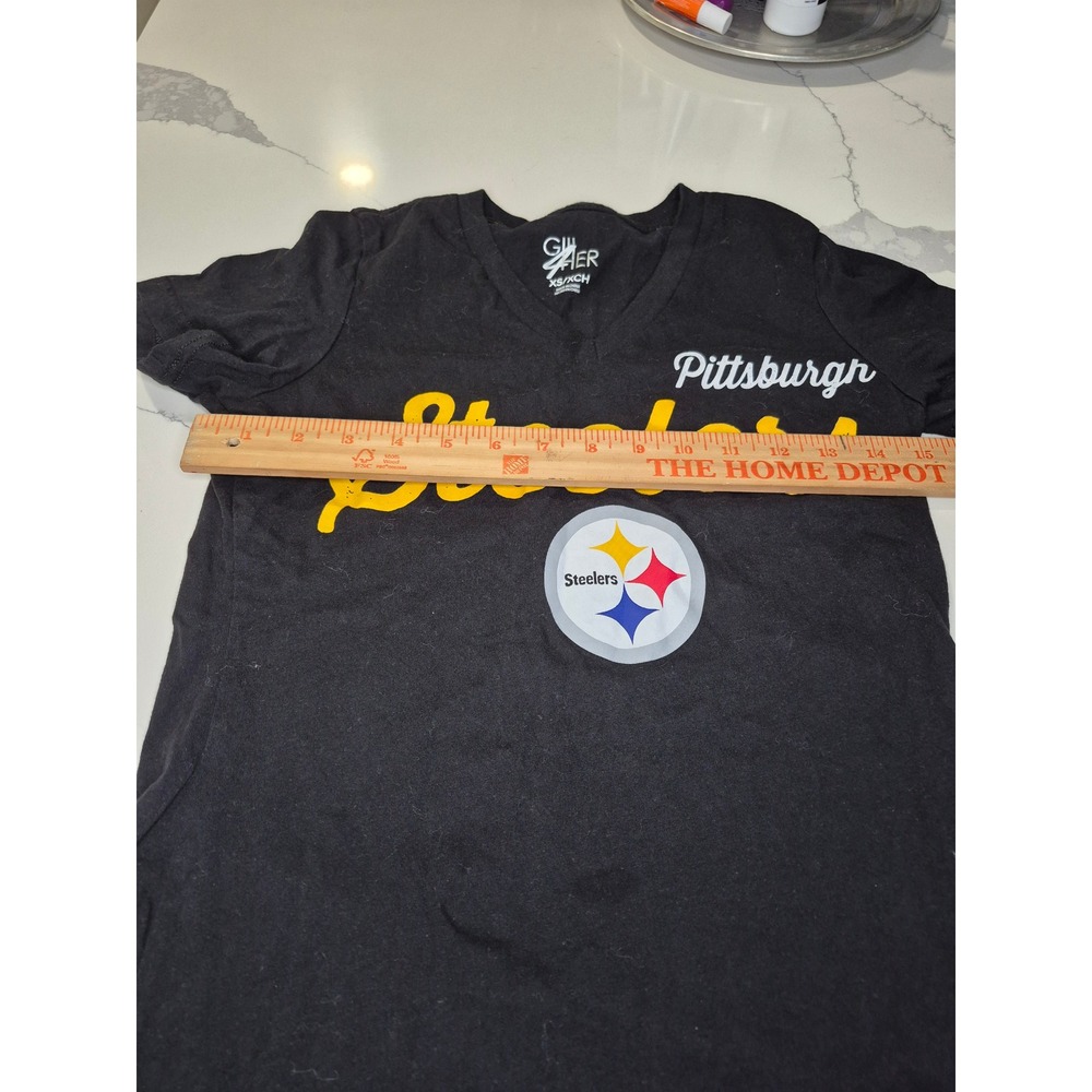 GIII Pittsburgh Steelers V-Neck T-Shirt NFL Football‎ Fan Apparel XS - Picture 4 of 5